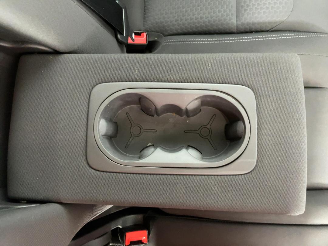 Photo '24' of Ford Escape