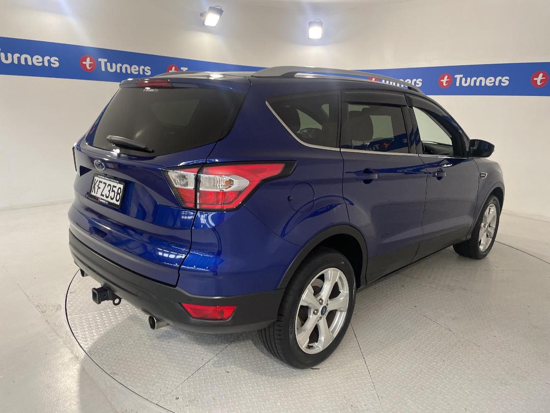 Photo '7' of Ford Escape