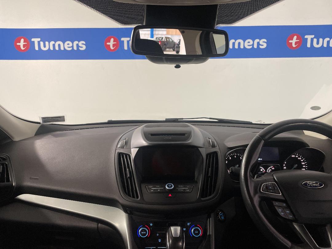 Photo '17' of Ford Escape