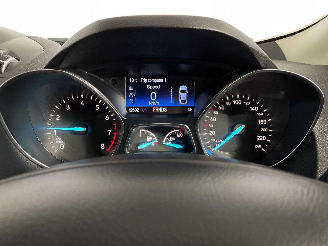 Photo '21' of Ford Escape