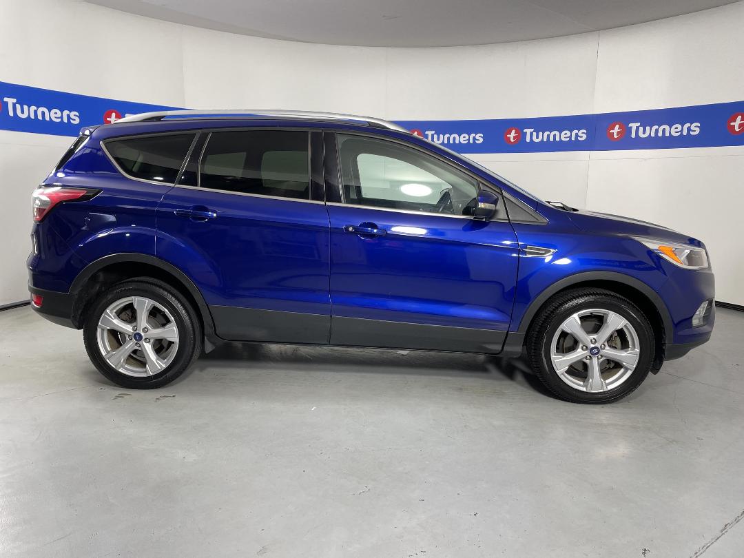 Photo '23' of Ford Escape