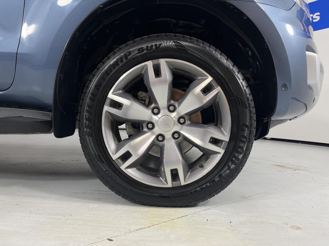 Photo '9' of Ford Everest Photo '9' of Ford Everest