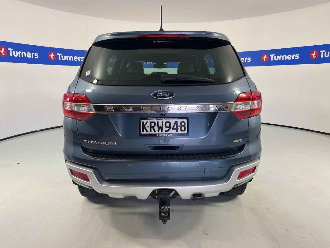 Photo '6' of Ford Everest Photo '6' of Ford Everest