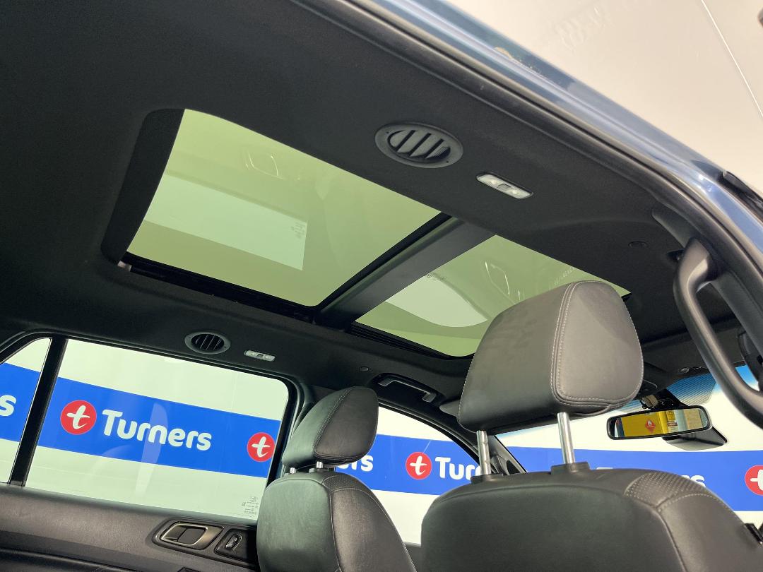 Photo '24' of Ford Everest Photo '24' of Ford Everest