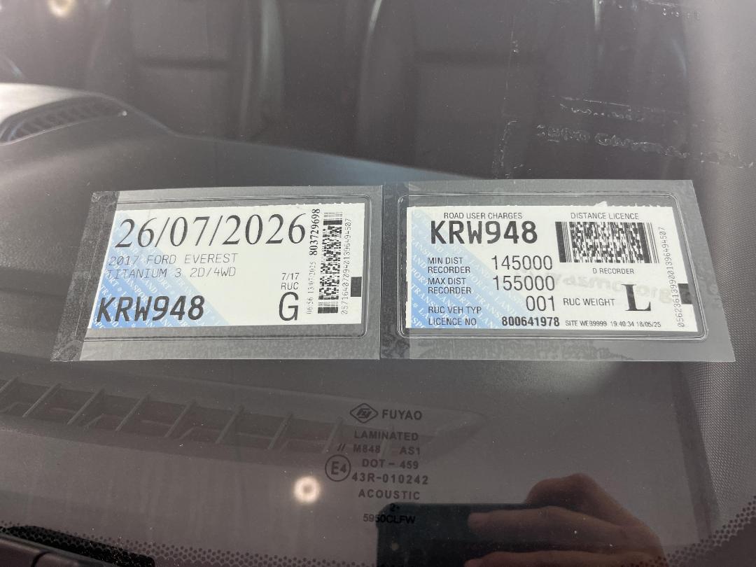 Photo '42' of Ford Everest Photo '42' of Ford Everest