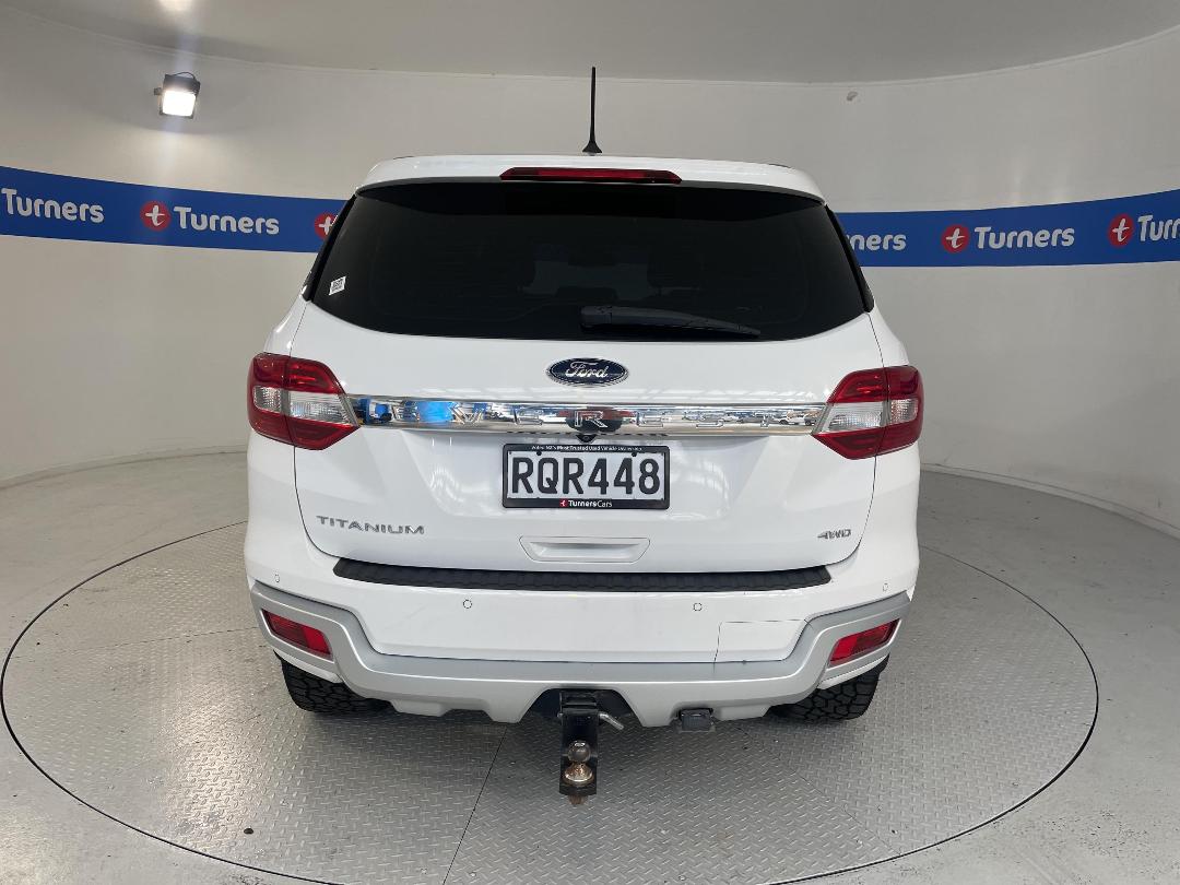 Photo '6' of Ford Everest