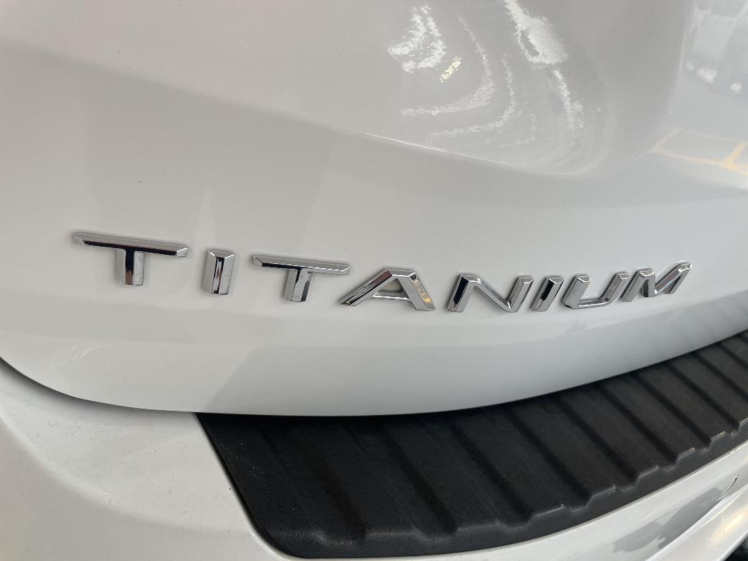 Photo '37' of Ford Everest