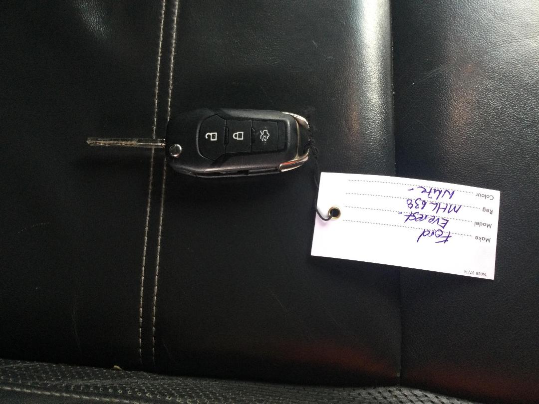 Photo '12' of Ford Everest Titanium