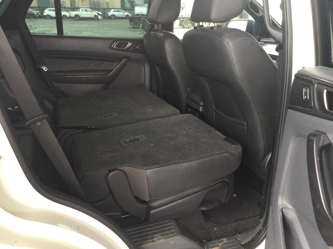 Photo '18' of Ford Everest Titanium