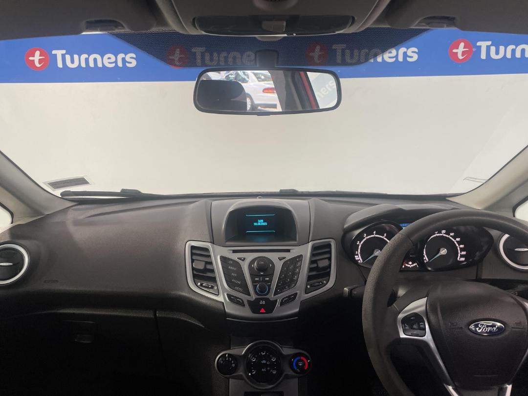 Photo '17' of Ford Fiesta Photo '17' of Ford Fiesta