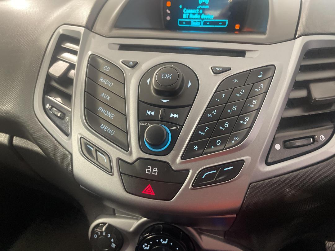 Photo '29' of Ford Fiesta Photo '29' of Ford Fiesta