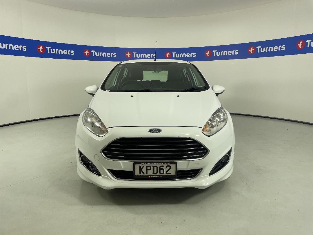 Photo '2' of Ford Fiesta