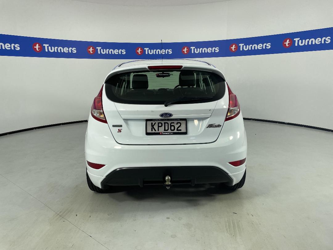 Photo '6' of Ford Fiesta