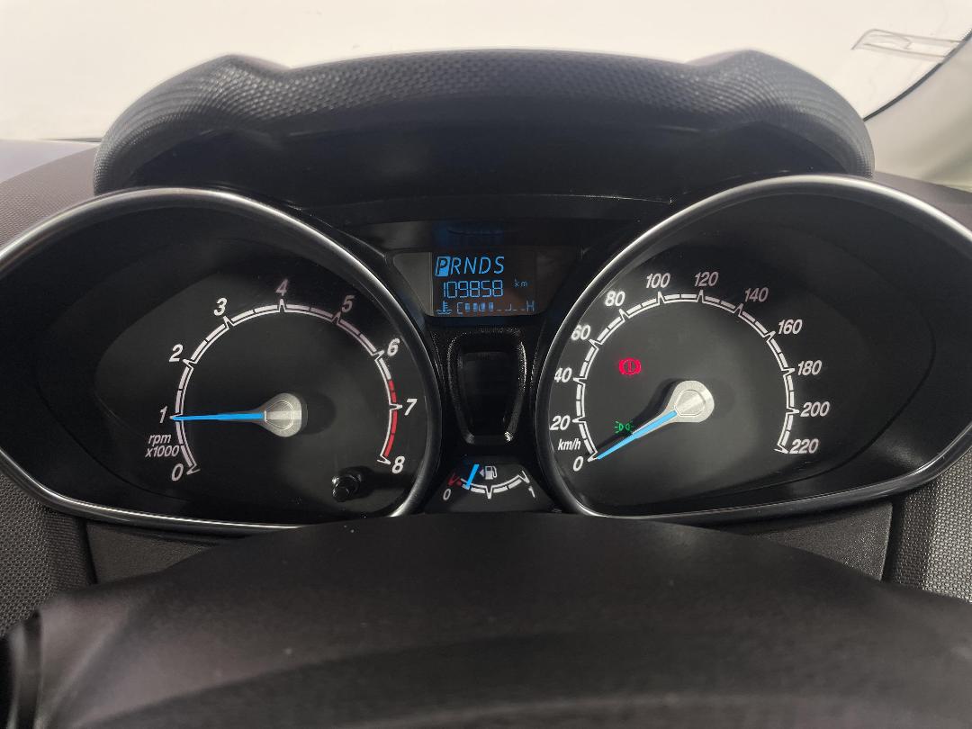 Photo '21' of Ford Fiesta