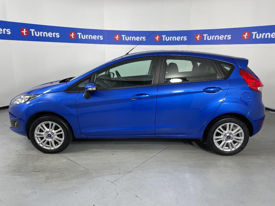 Photo '27' of Ford Fiesta