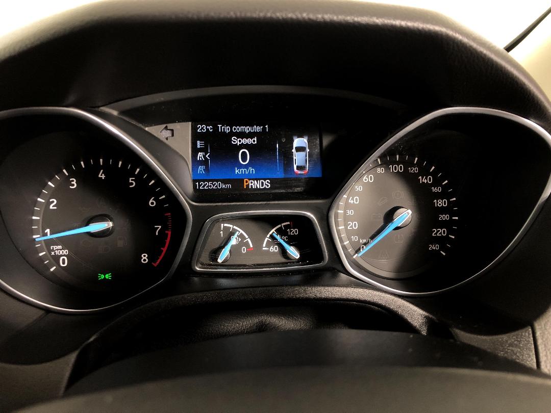 Photo '21' of Ford Focus Photo '21' of Ford Focus