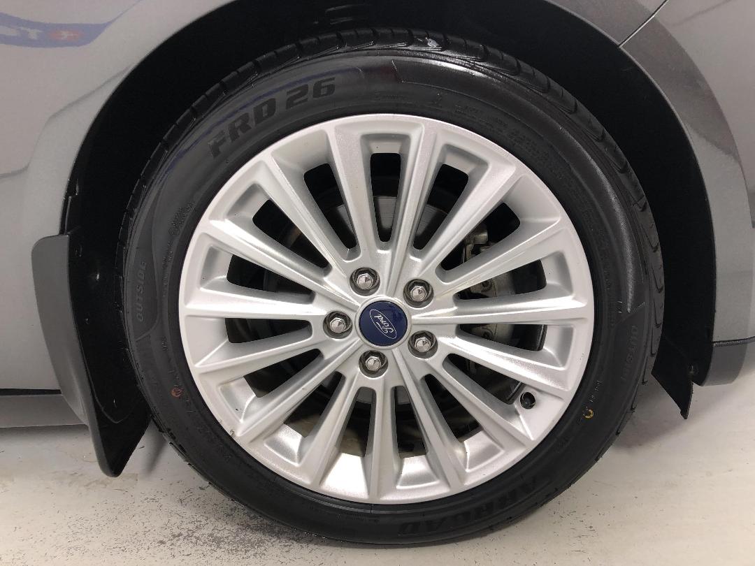 Photo '9' of Ford Focus