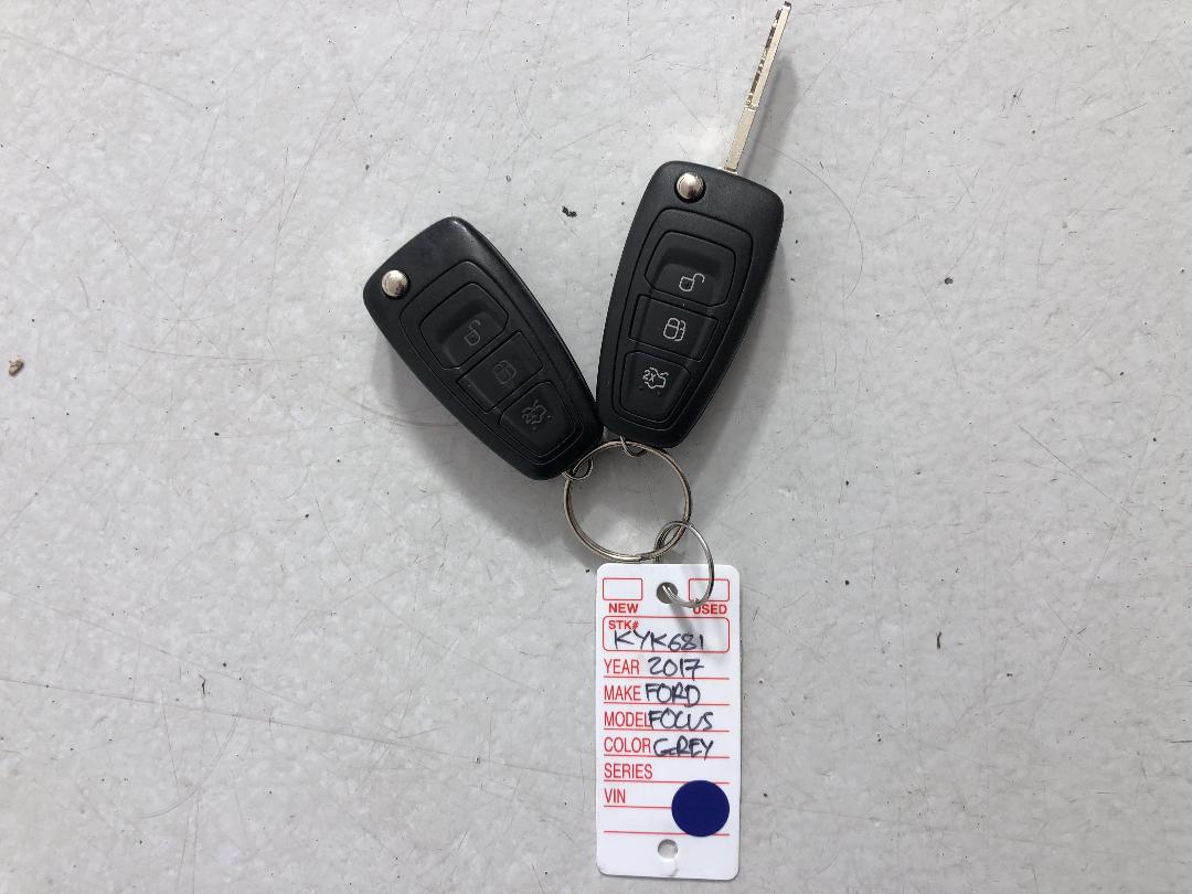 Photo '22' of Ford Focus