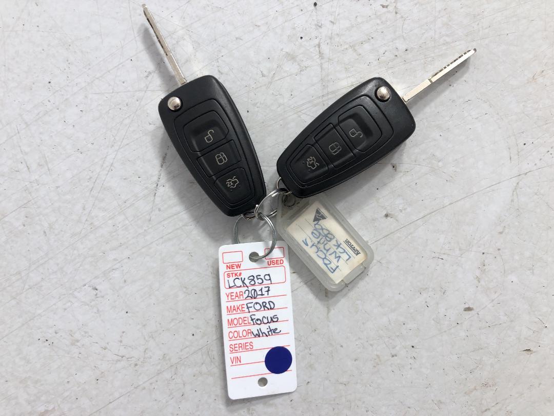 Photo '22' of Ford Focus Photo '22' of Ford Focus