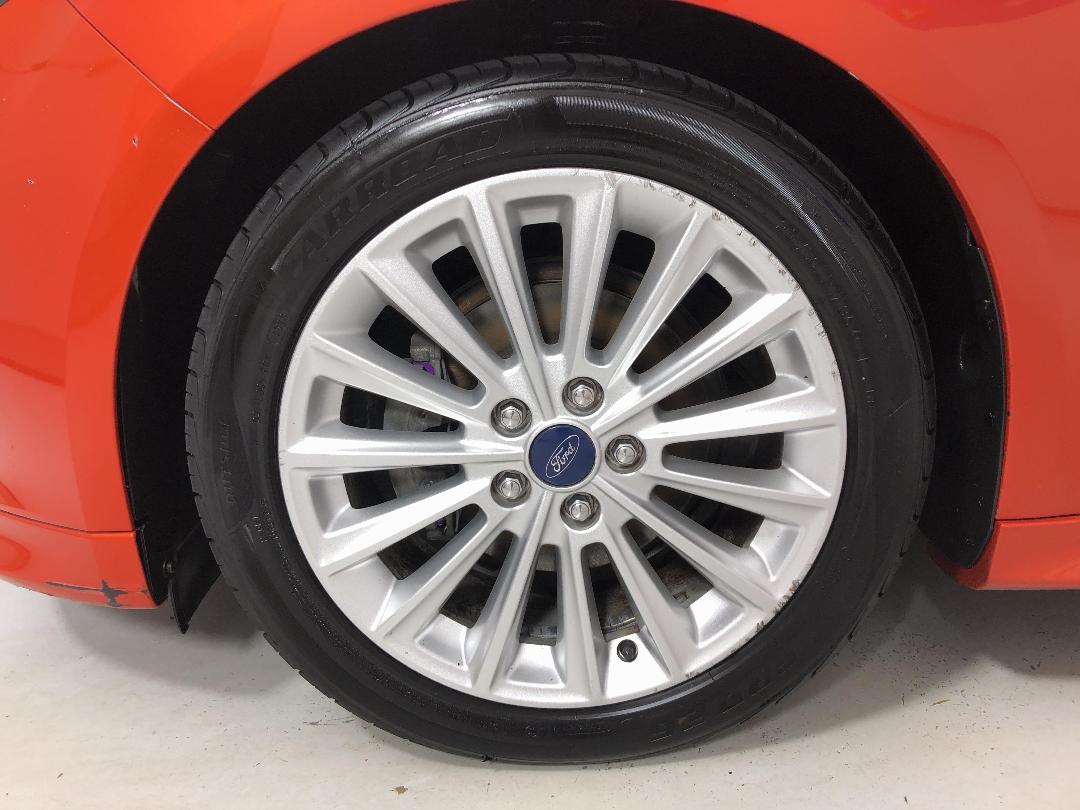 Photo '10' of Ford Focus