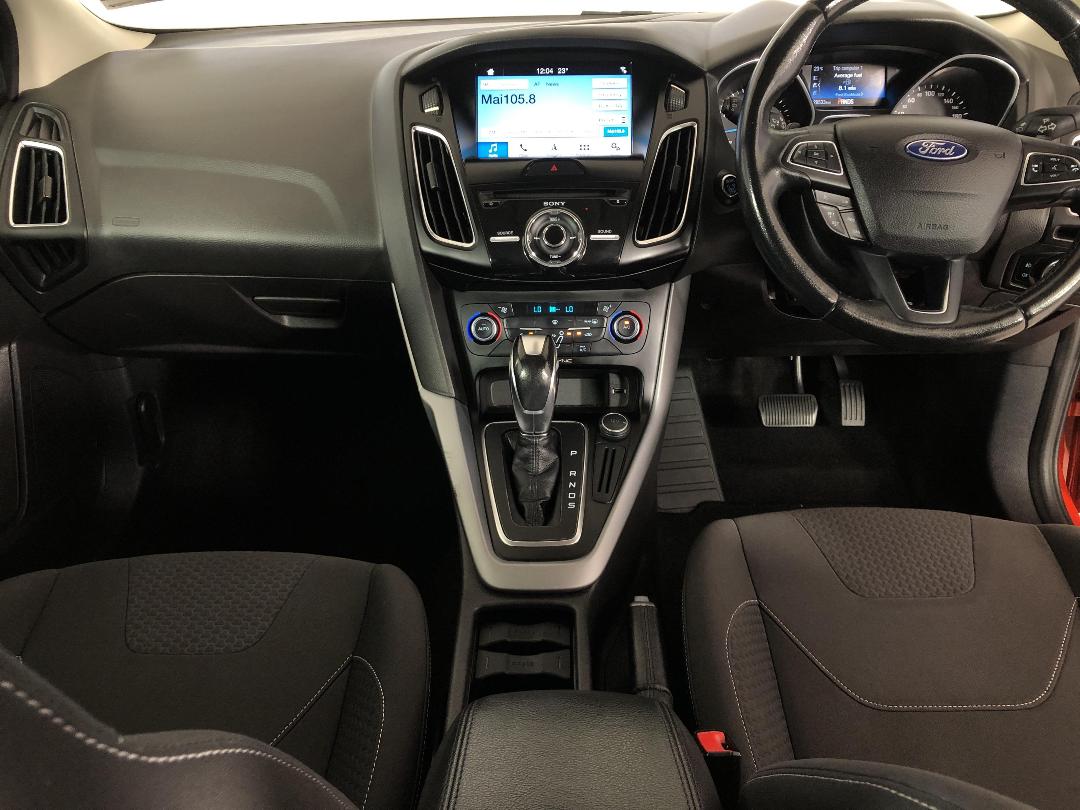 Photo '17' of Ford Focus