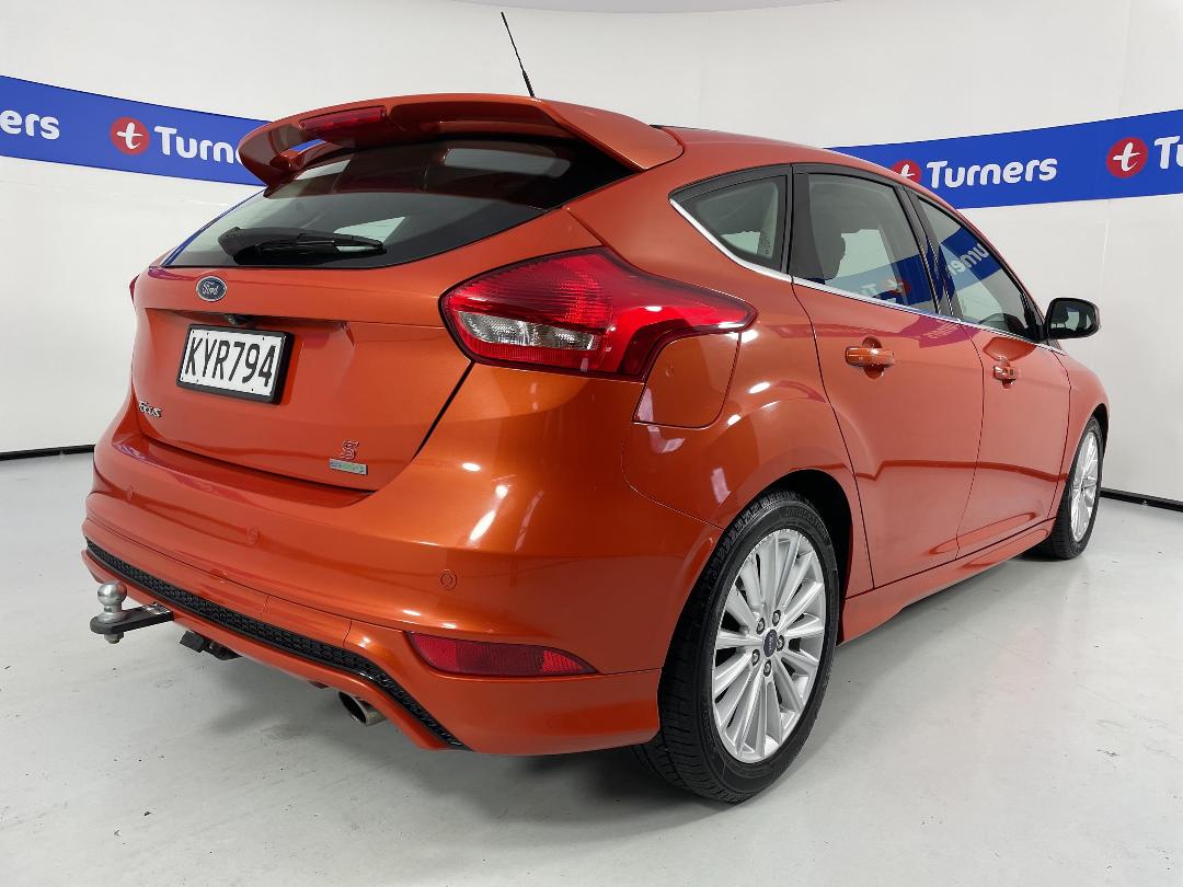 Photo '7' of Ford Focus