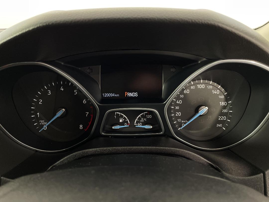 Photo '21' of Ford Focus