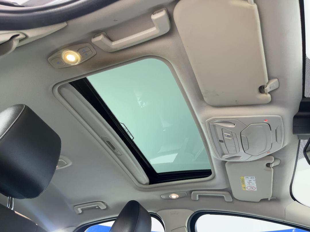 Photo '23' of Ford Focus