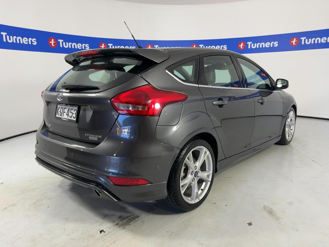 Photo '7' of Ford Focus