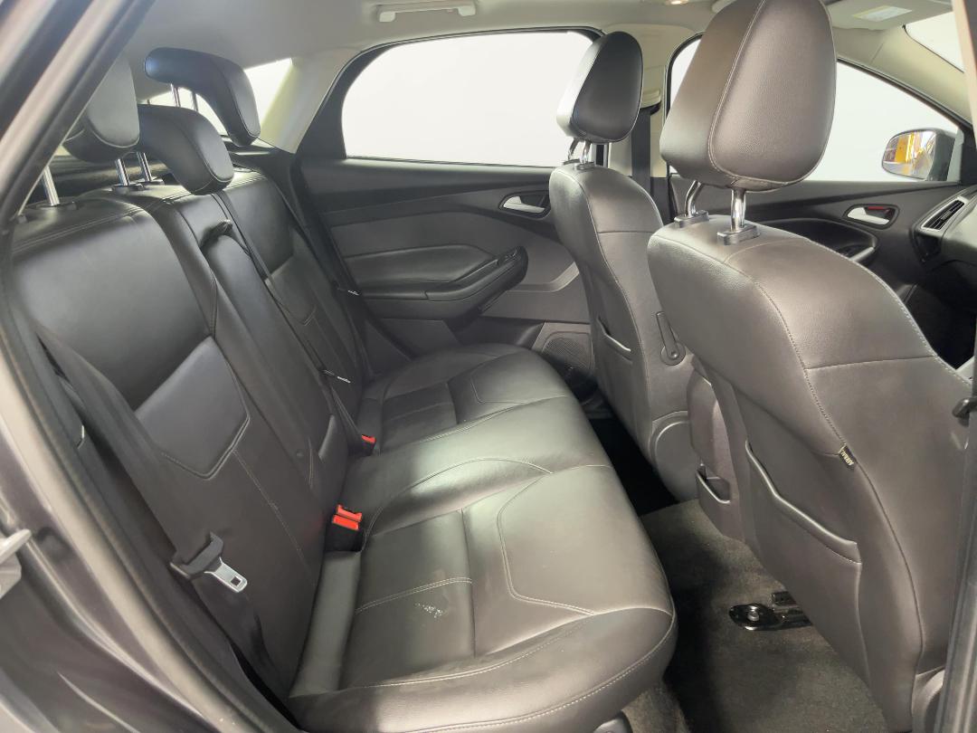 Photo '20' of Ford Focus