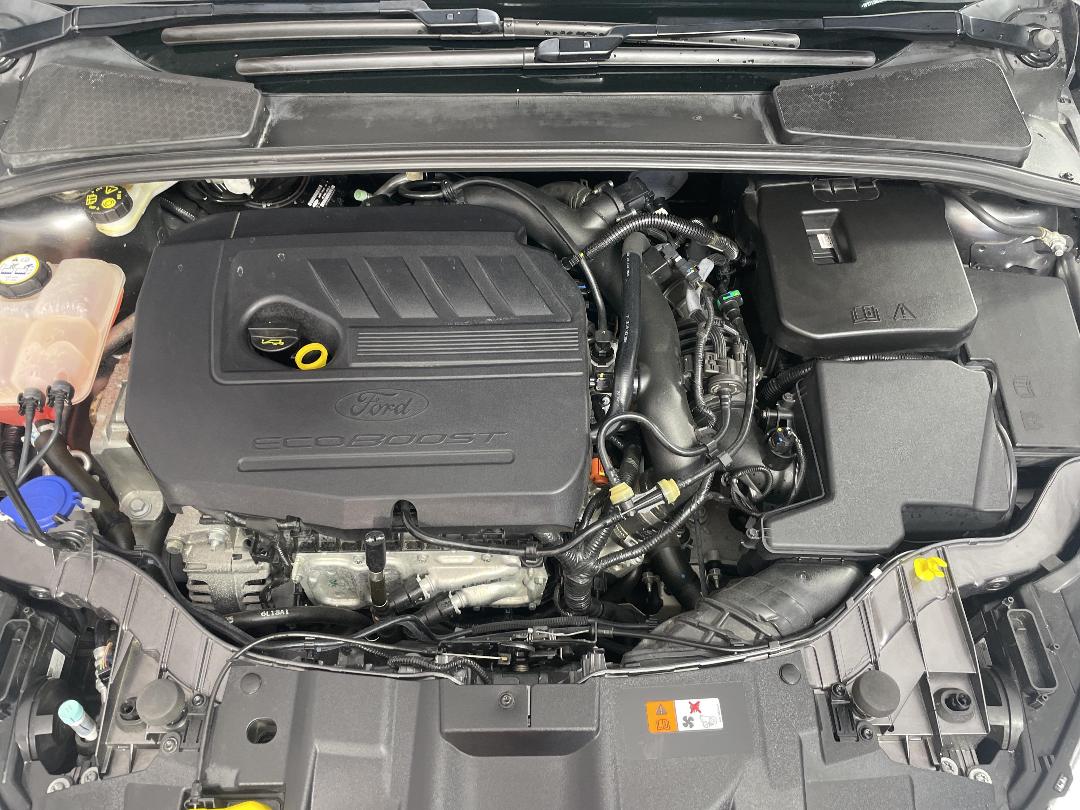 Photo '13' of Ford Focus