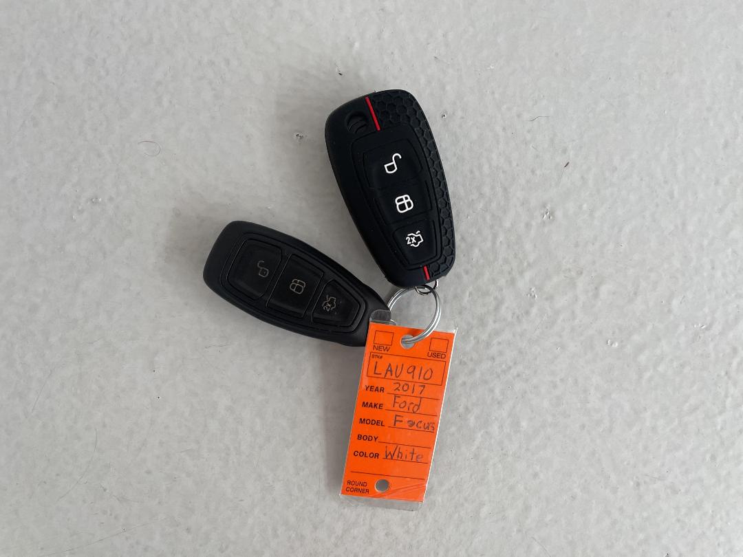 Photo '15' of Ford Focus Sport