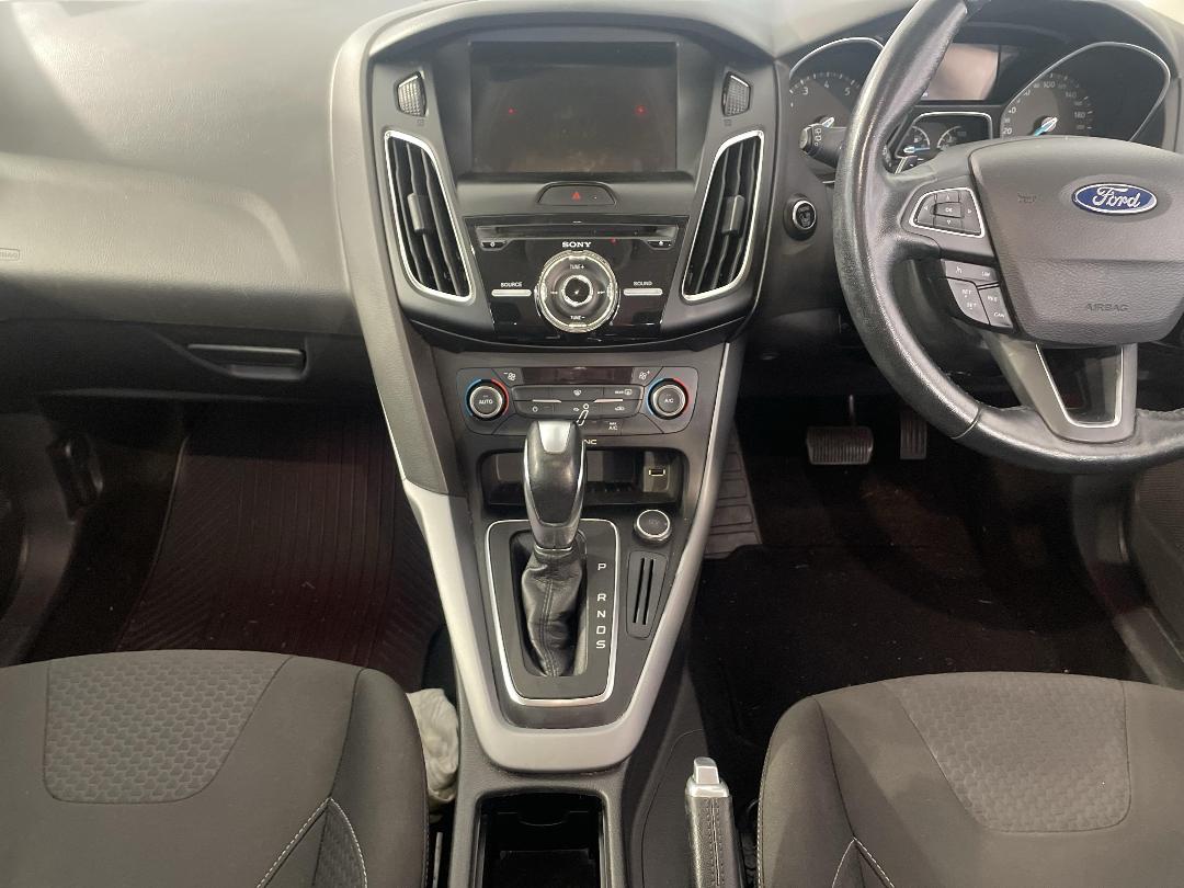 Photo '20' of Ford Focus Sport