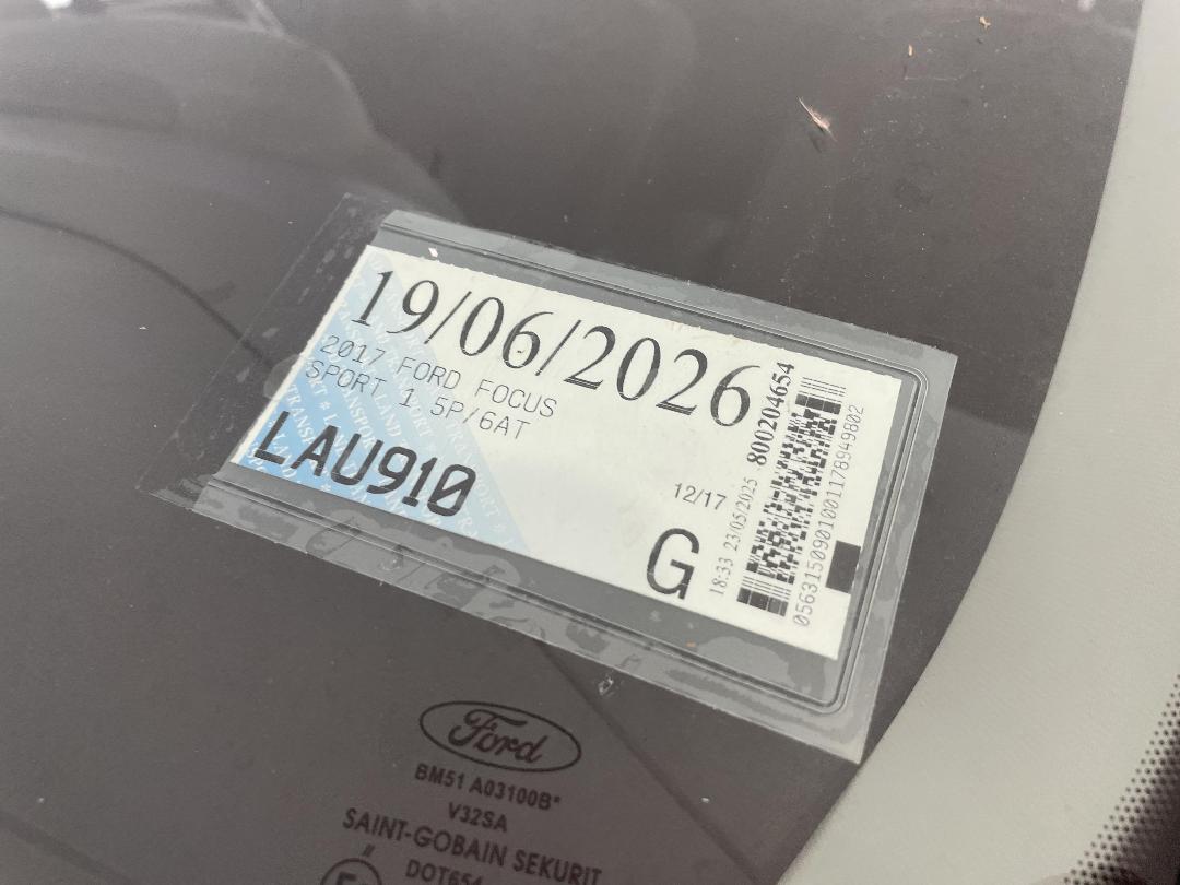 Photo '33' of Ford Focus Sport