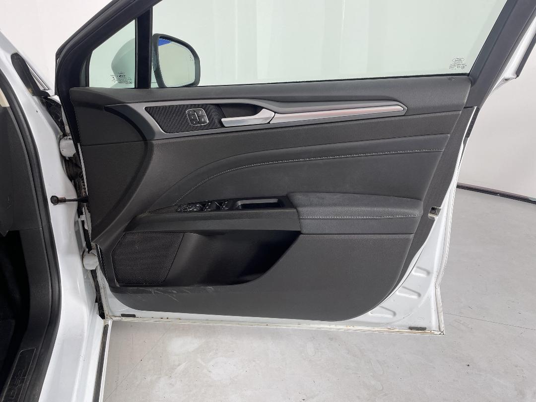 Photo '15' of Ford Mondeo