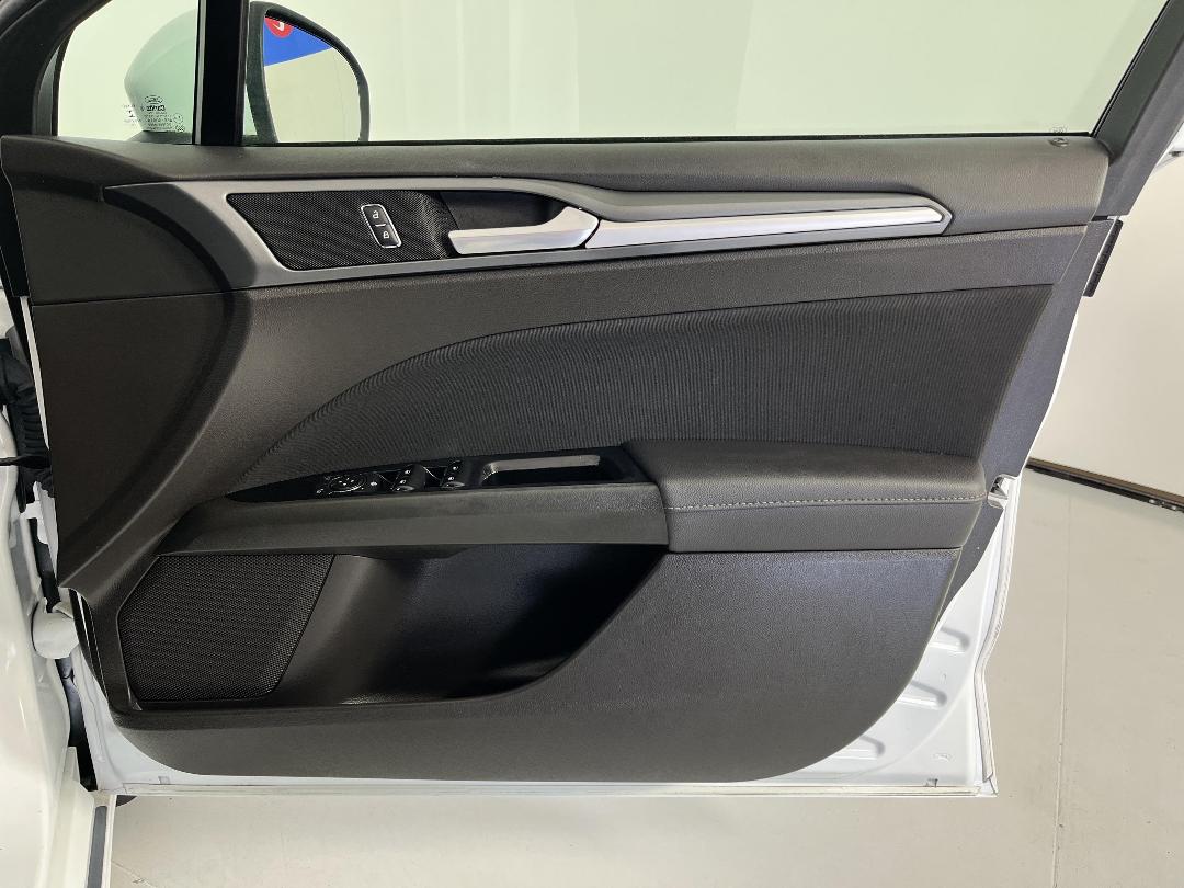 Photo '15' of Ford Mondeo