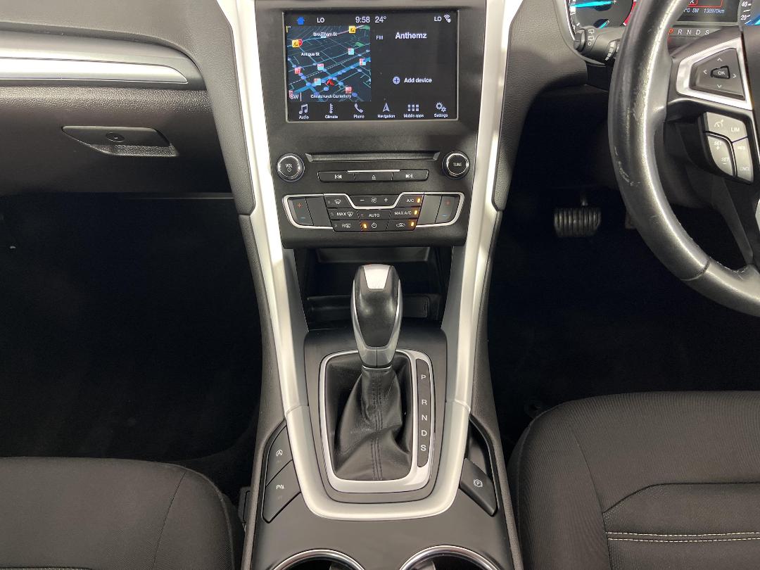 Photo '18' of Ford Mondeo