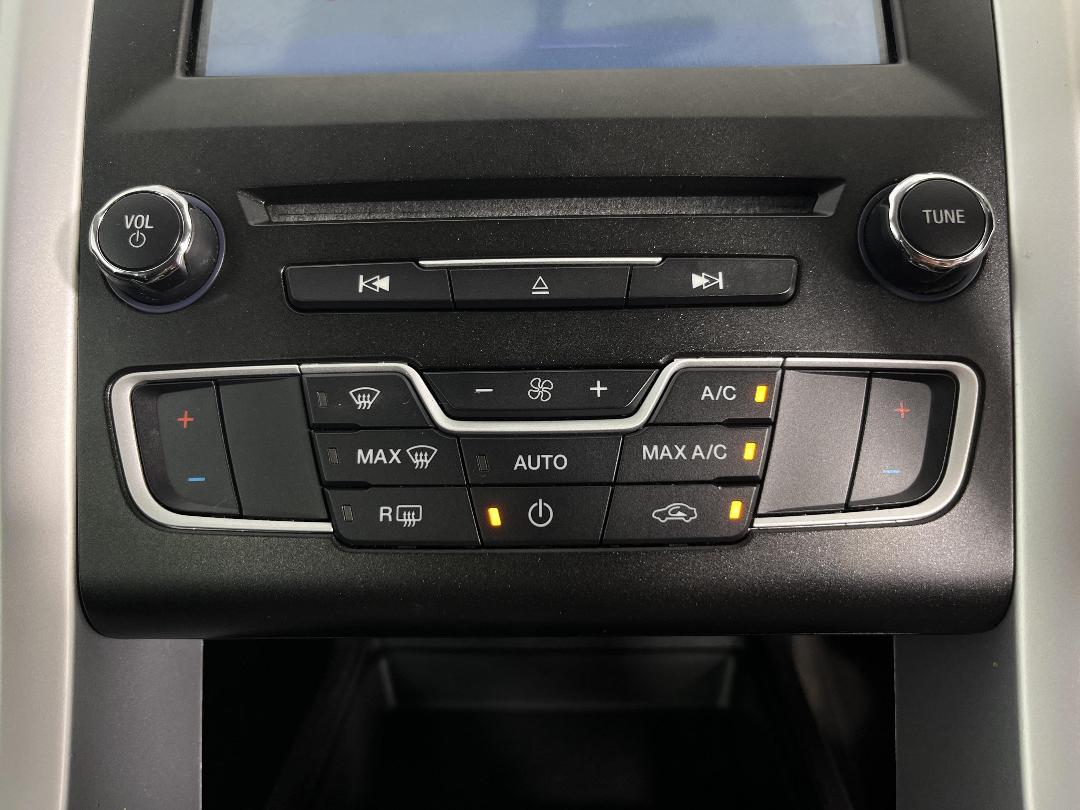 Photo '29' of Ford Mondeo