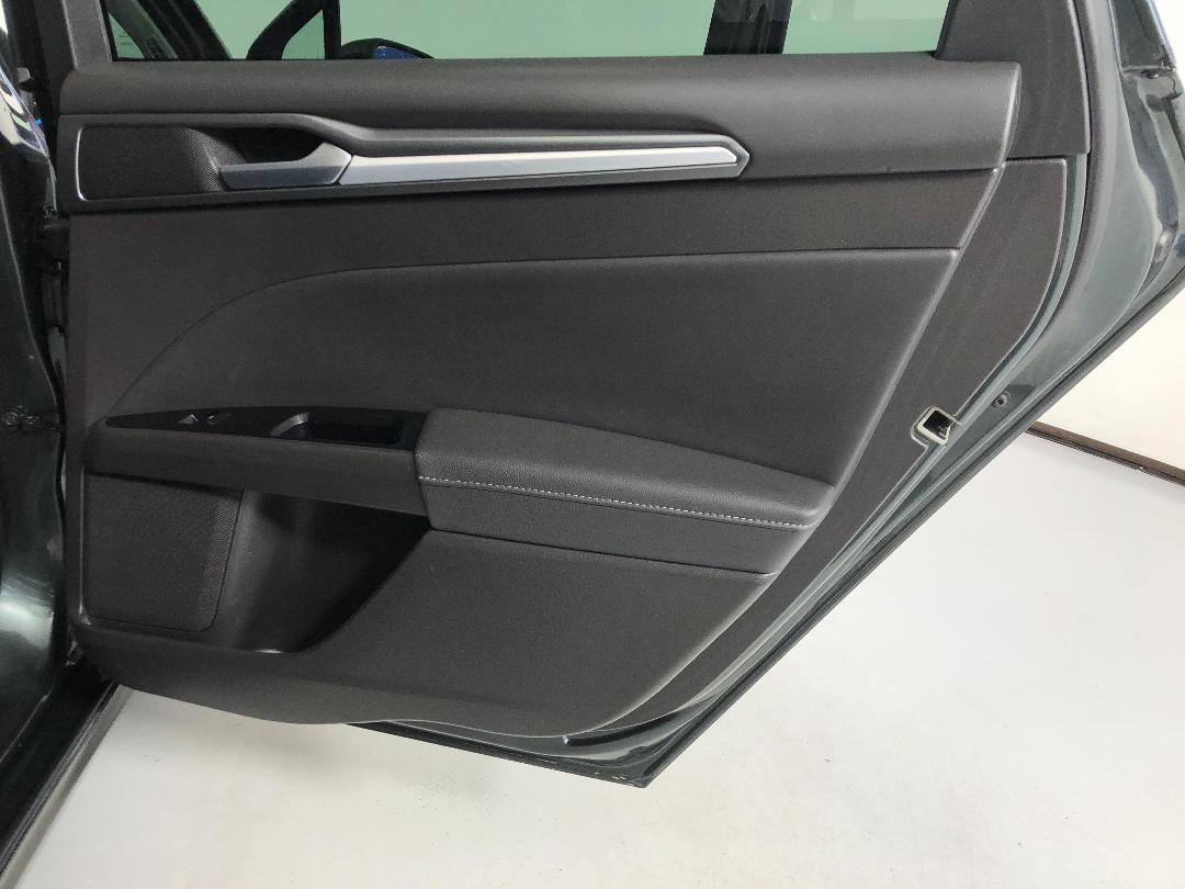 Photo '19' of Ford Mondeo