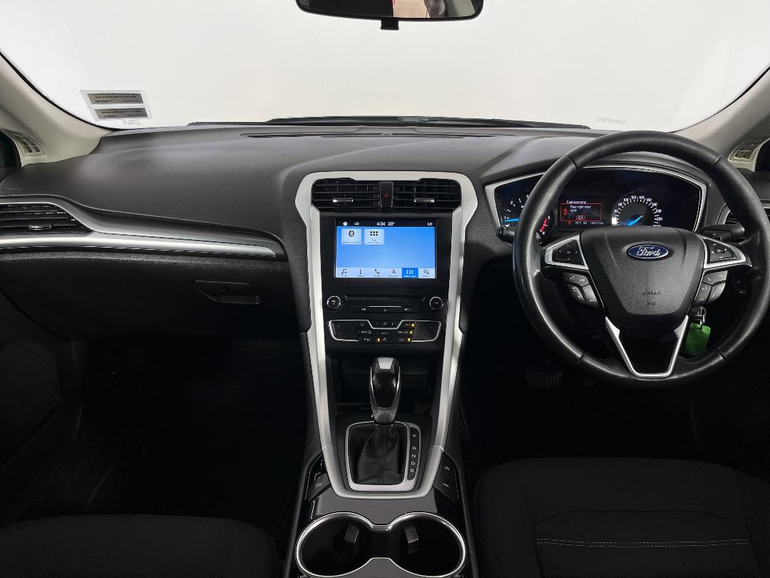 Photo '17' of Ford Mondeo