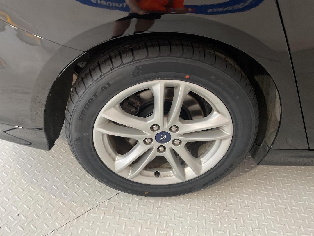 Photo '12' of Ford Mondeo