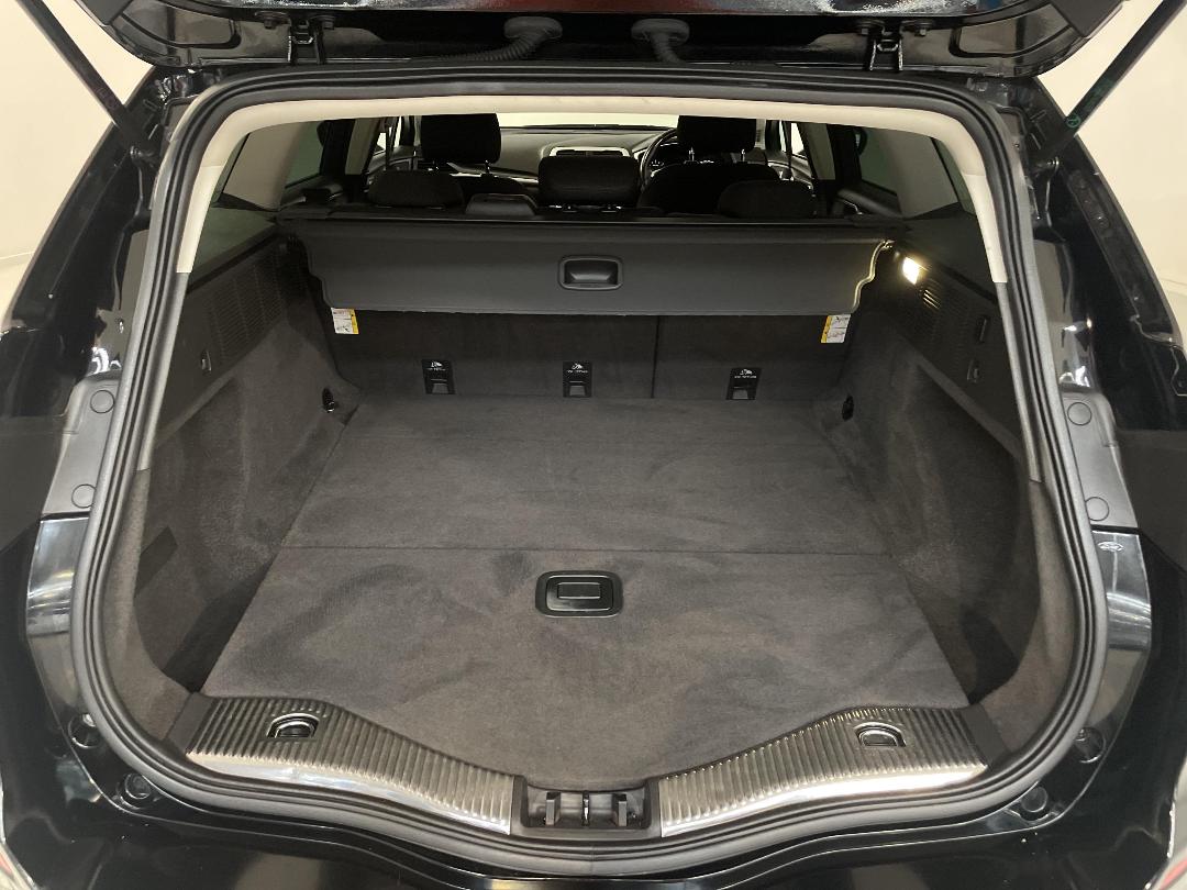 Photo '14' of Ford Mondeo