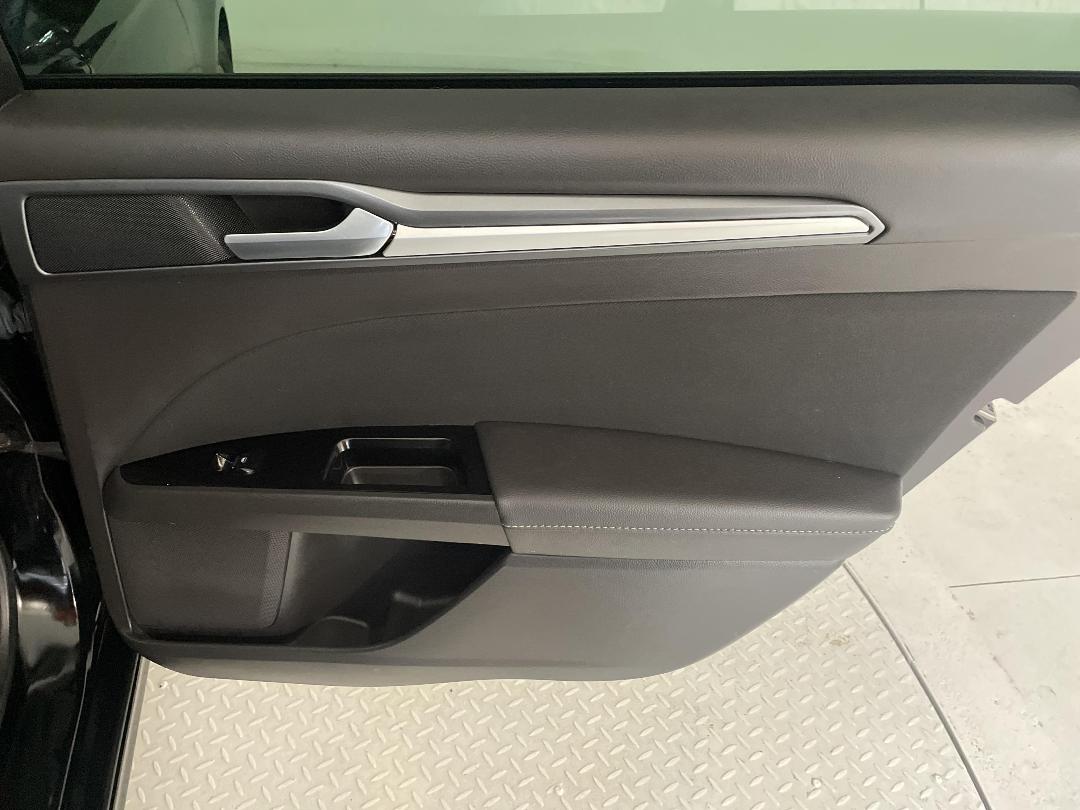 Photo '19' of Ford Mondeo