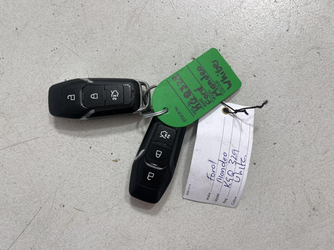 Photo '22' of Ford Mondeo