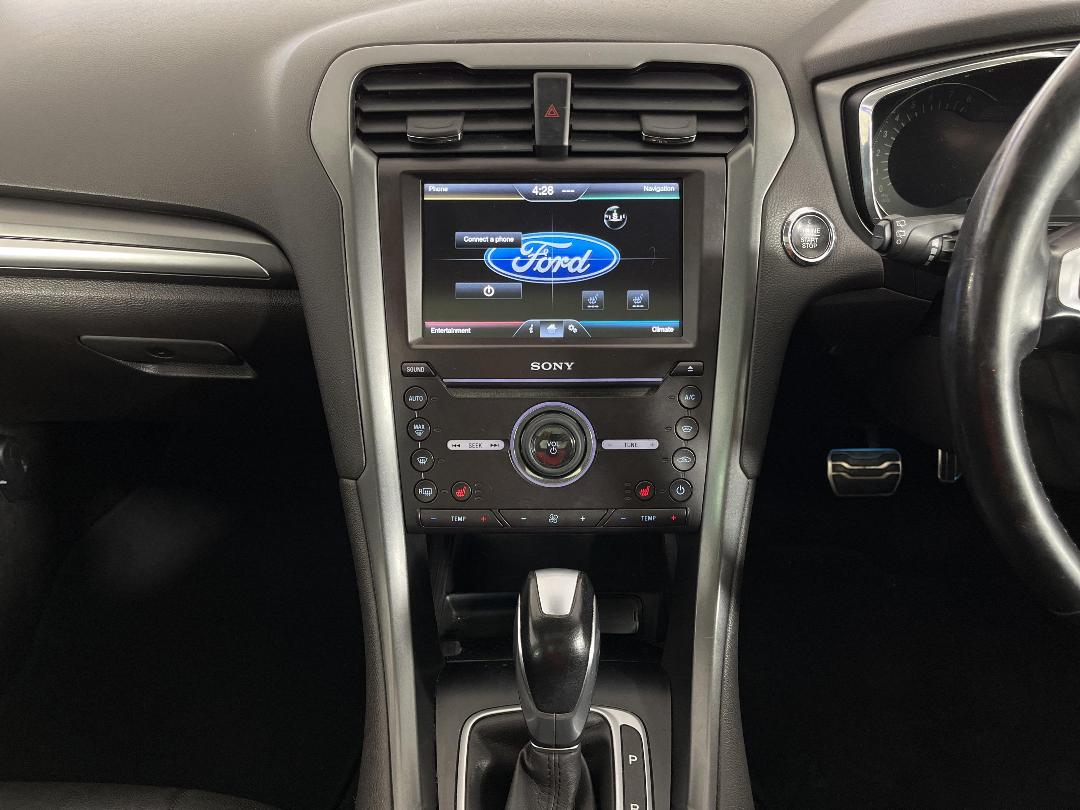 Photo '18' of Ford Mondeo