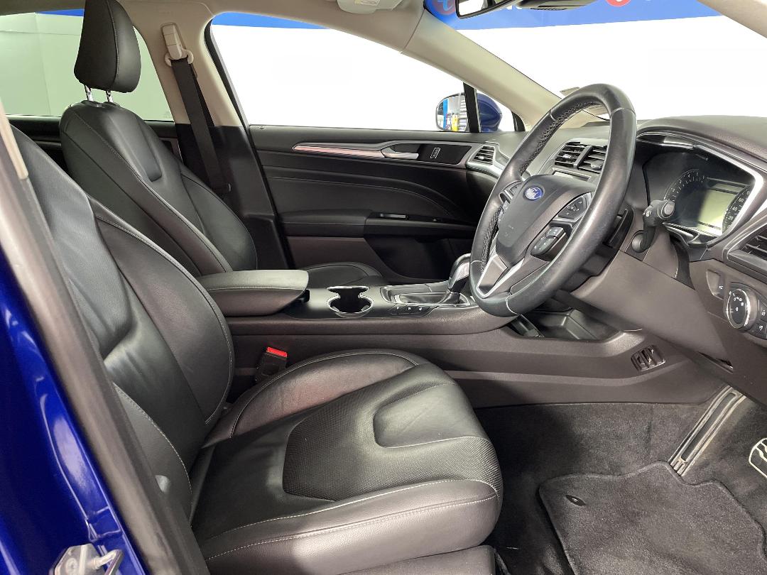 Photo '16' of Ford Mondeo Photo '16' of Ford Mondeo