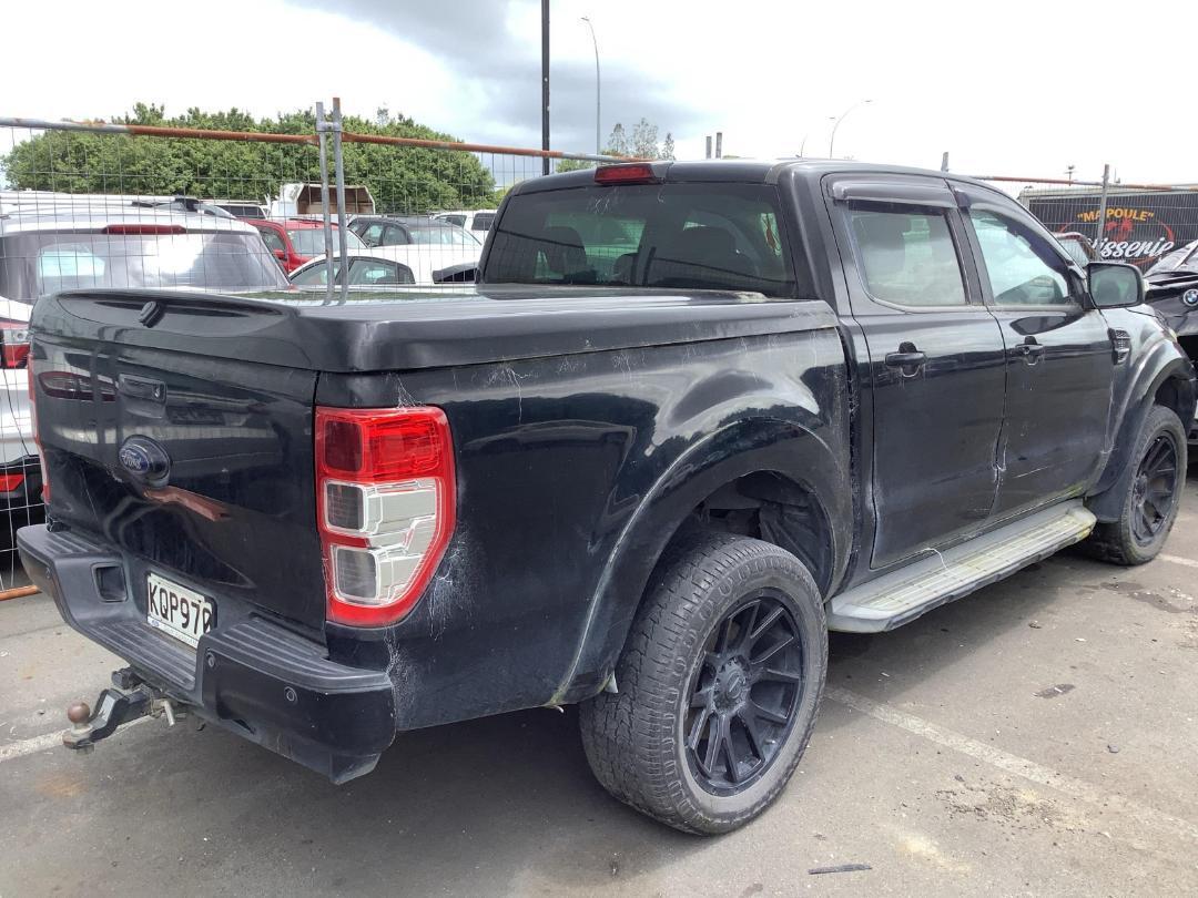 Photo '9' of Ford Ranger XLT Double CAB W/S A Photo '9' of Ford Ranger XLT Double CAB W/S A