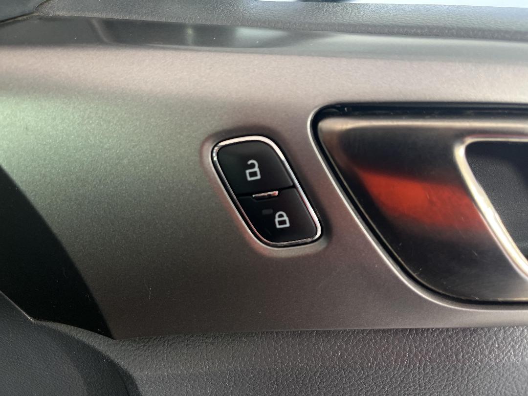 Photo '28' of Ford Ranger Photo '28' of Ford Ranger