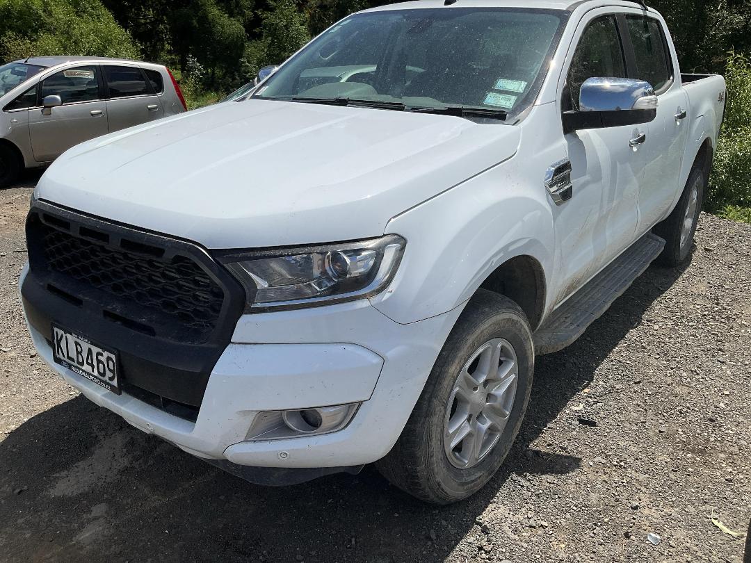 Photo '3' of Ford Ranger XLT Double CAB W/SA Photo '3' of Ford Ranger XLT Double CAB W/SA