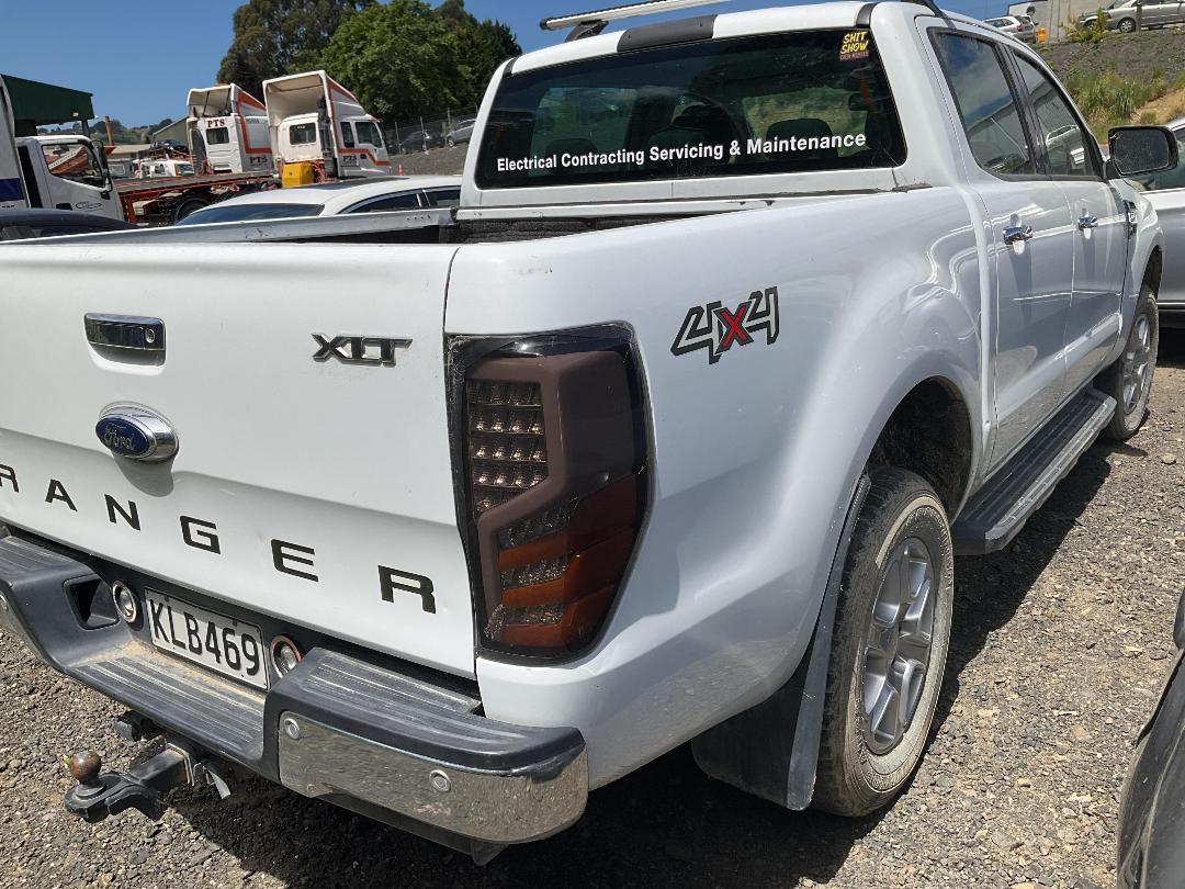 Photo '7' of Ford Ranger XLT Double CAB W/SA Photo '7' of Ford Ranger XLT Double CAB W/SA